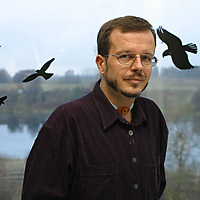Jacek Kaczmarski - autor słów. Dokonał już - tak jak Wierzyński - ostatniego skoku w nieskończoną dal.